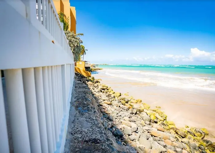 Modern Jewel Beachfront Isla Verde